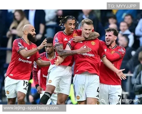 阿森纳主场失利遭热刺逆转曼联与埃弗顿战平再添波折