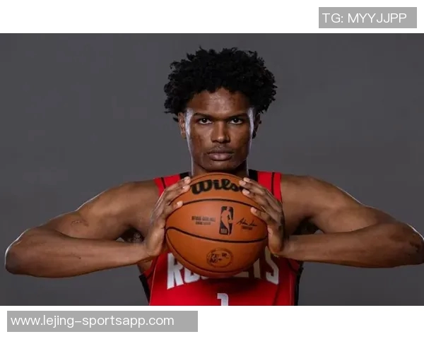 斯通称赞阿门控卫表现出色并对年轻球员成长感到欣喜