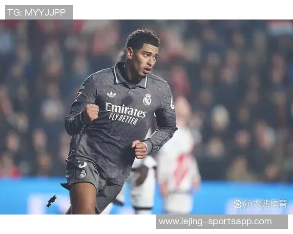 皇马今日训练吸引琼阿梅尼贝林厄姆巴尔韦德等球星参与 皇马今日训练吸引琼阿梅尼贝林厄姆巴尔韦德等球星参与