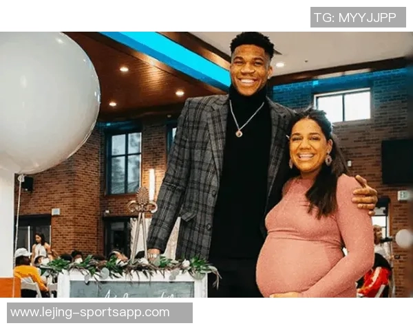 字母哥妻子经过沟通带娃回雅典结束两地分居生活