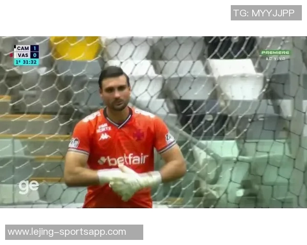 恐怖绿巨人胡尔克39岁破500球里程碑成就辉煌24冠传奇